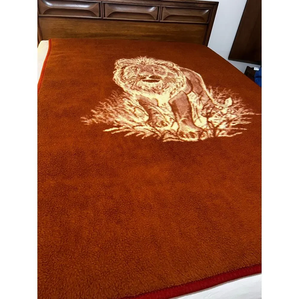 Vintage Lion Reversible Large Throw Blanket Made in Israel Rust Brown Cream RARE